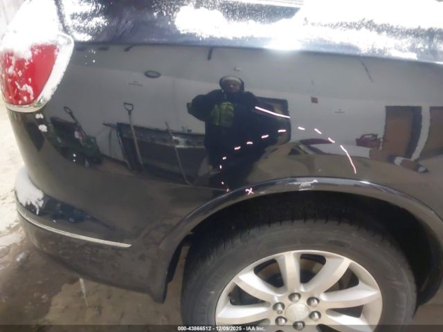 Buick Enclave Premium Image 17