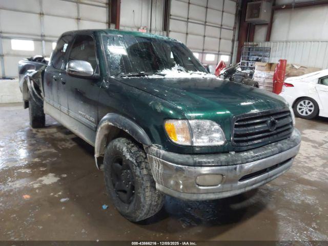  Salvage Toyota Tundra