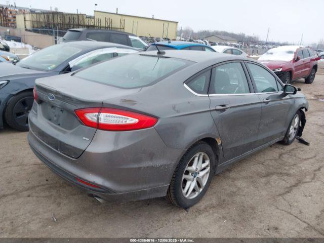 Ford Fusion Se Image 6