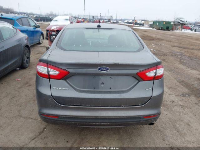 Ford Fusion Se Image 16