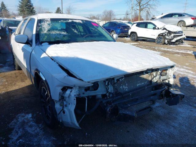  Salvage Mercury Grand Marquis