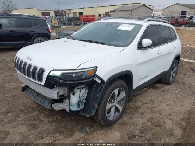 Jeep Cherokee Limited 4x4 Image 6