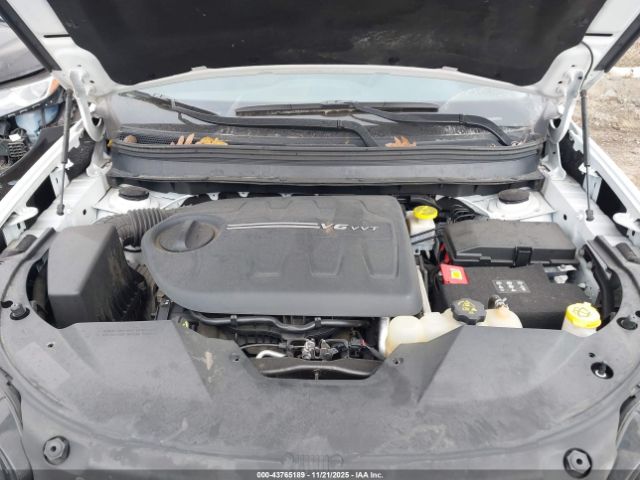 Jeep Cherokee Limited 4x4 Image 8