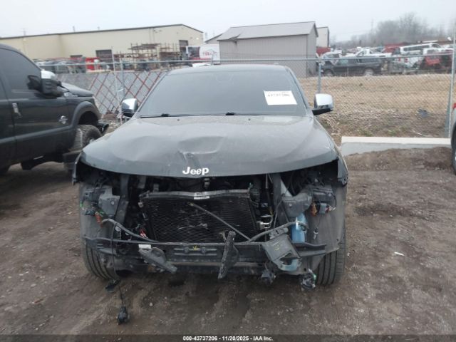 Jeep Grand Cherokee Limited 4x4 Image 9