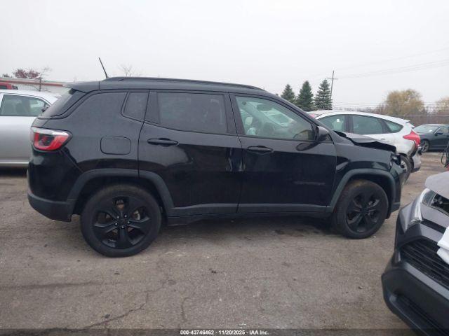 Jeep Compass Altitude 4x4 Image 13