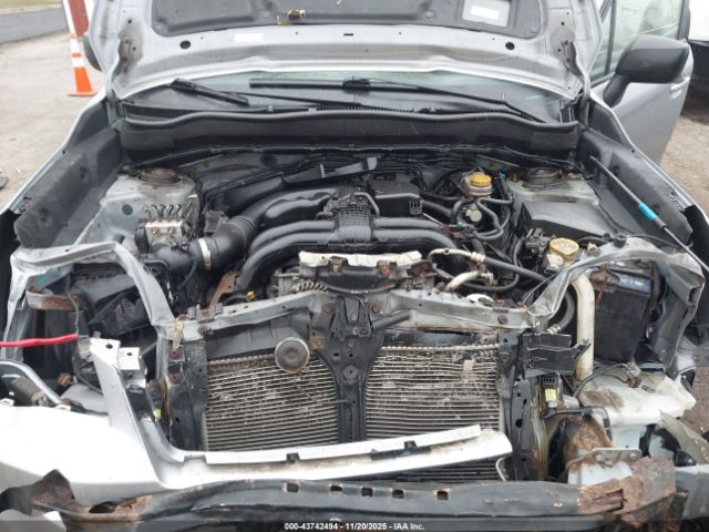 Subaru Forester 2.5i Image 12