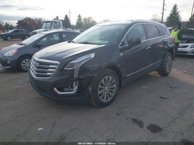 Cadillac XT5 Luxury Image 3