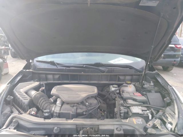 Cadillac XT5 Luxury Image 11