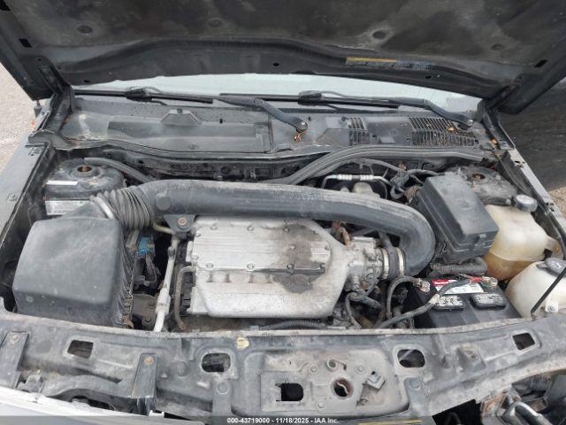 Saturn Vue V6 Image 9