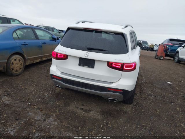 Mercedes-Benz GLB 4matic Image 14