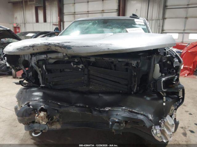 Chevrolet Silverado 1500 4wd  Standard Bed Lt Image 11