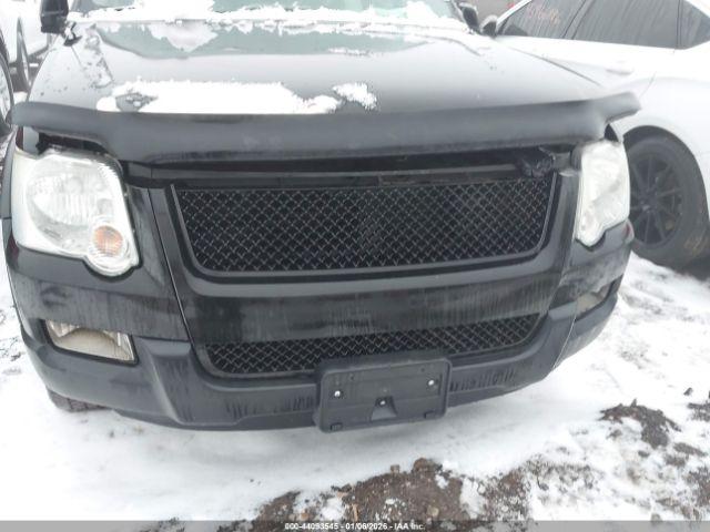 Ford Explorer Xlt Image 4