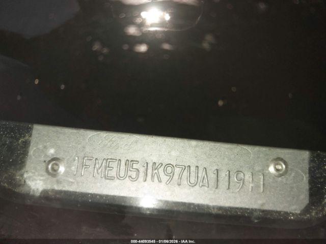 Ford Explorer Xlt Image 6