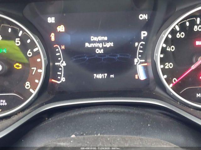 Jeep Compass Altitude 4x4 Image 6