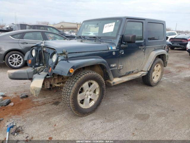 Jeep Wrangler Sahara Image 12