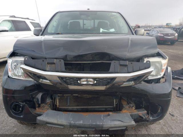 Nissan Frontier Sv Image 11