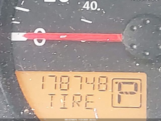 Nissan Frontier Sv Image 14