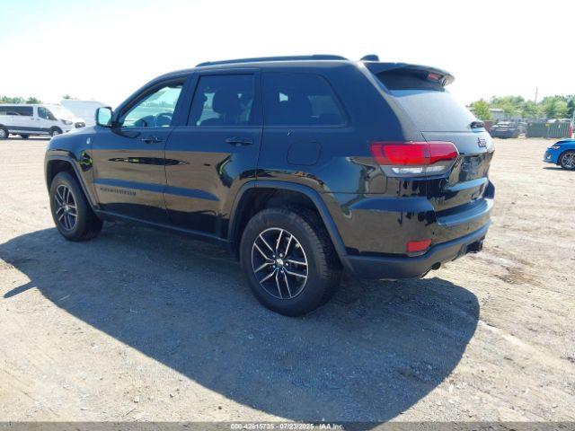 Jeep Grand Cherokee Trailhawk 4x4 Image 12