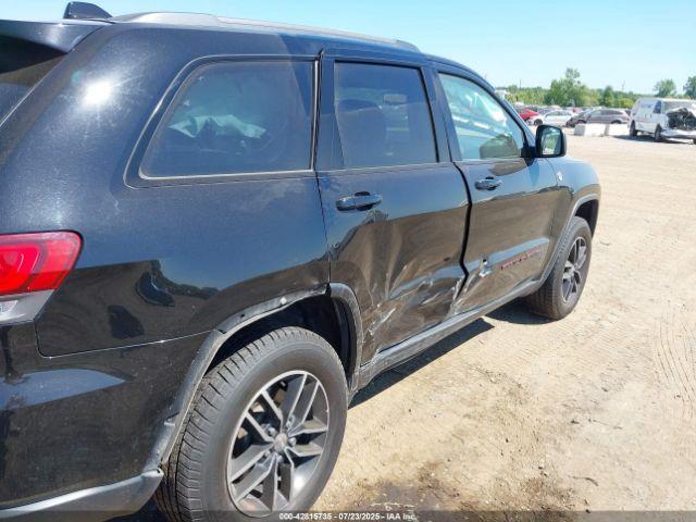 Jeep Grand Cherokee Trailhawk 4x4 Image 3
