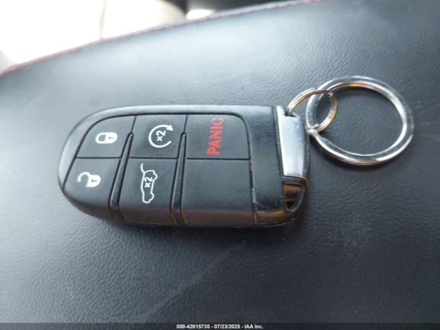 Jeep Grand Cherokee Trailhawk 4x4 Image 11