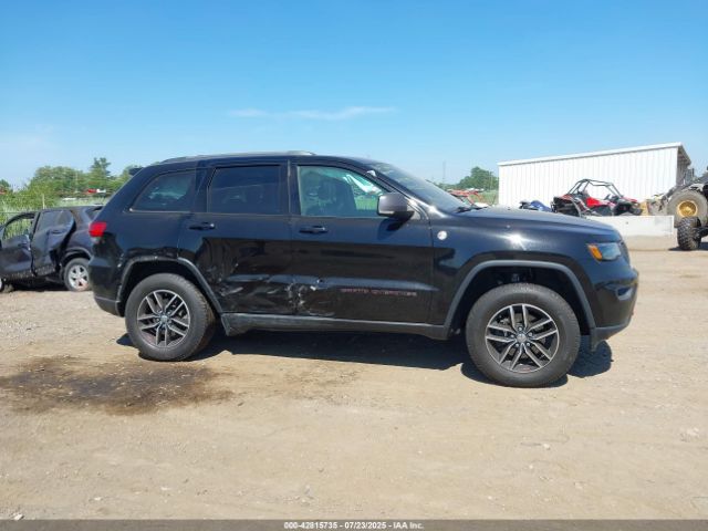 Jeep Grand Cherokee Trailhawk 4x4 Image 15
