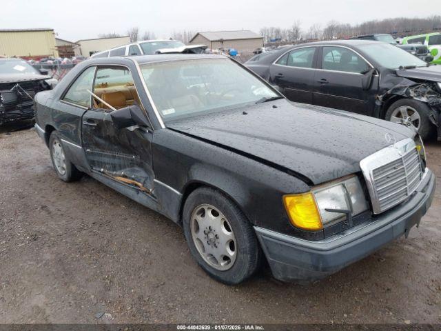  Salvage Mercedes-Benz 300