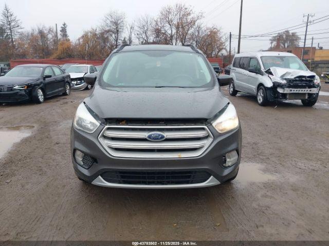 Ford Escape Se Image 11