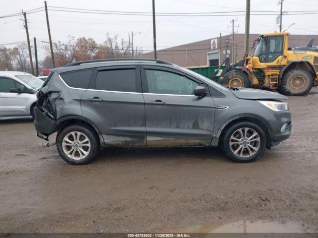 Ford Escape Se Image 9