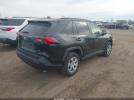 Toyota RAV4 Le Image 2
