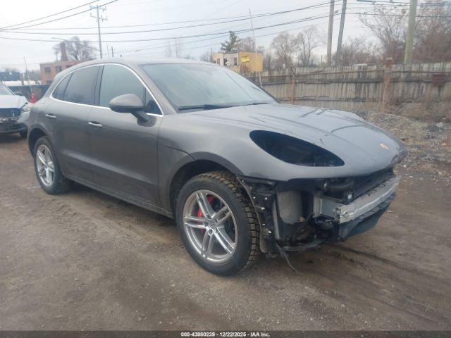Porsche Macan Turbo Image 1