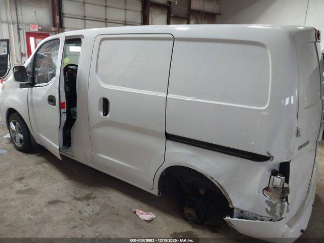 Nissan Nv Sv Image 2