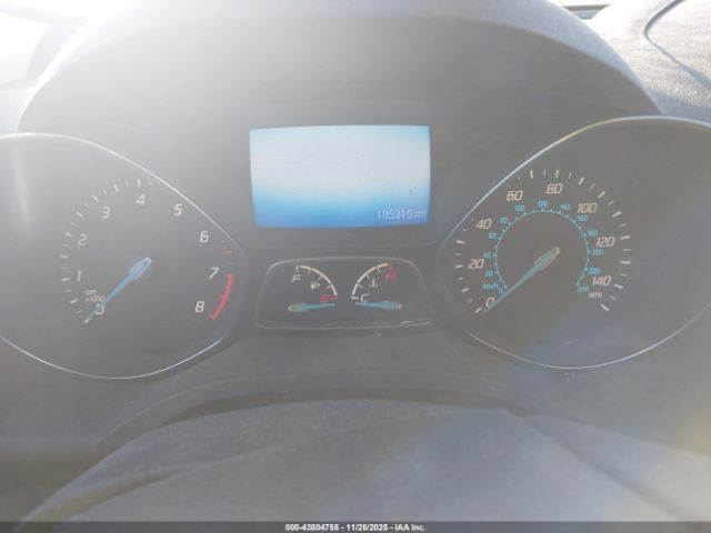 Ford Escape Titanium Image 4