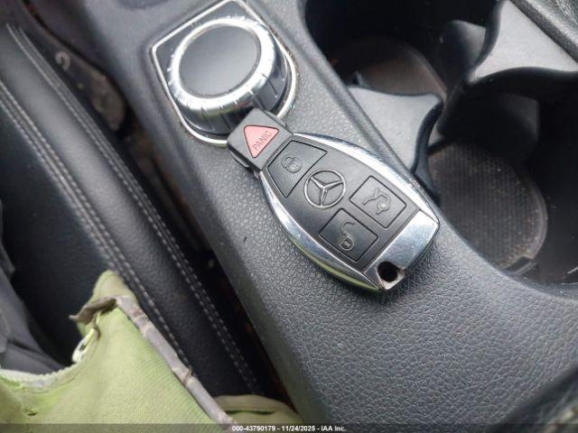 Mercedes-Benz Cla-class 4matic Image 7