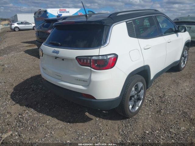 Jeep Compass Limited 4x4 Image 4