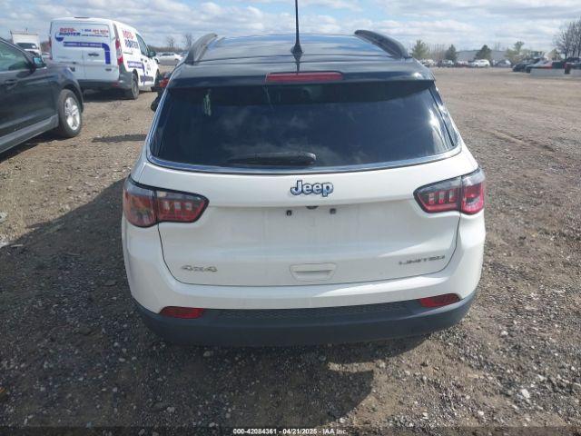 Jeep Compass Limited 4x4 Image 16