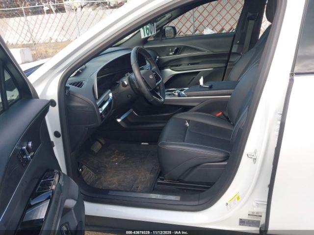 Cadillac LYRIQ Image 13