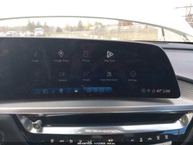 Cadillac LYRIQ Image 3