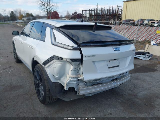 Cadillac LYRIQ Image 4