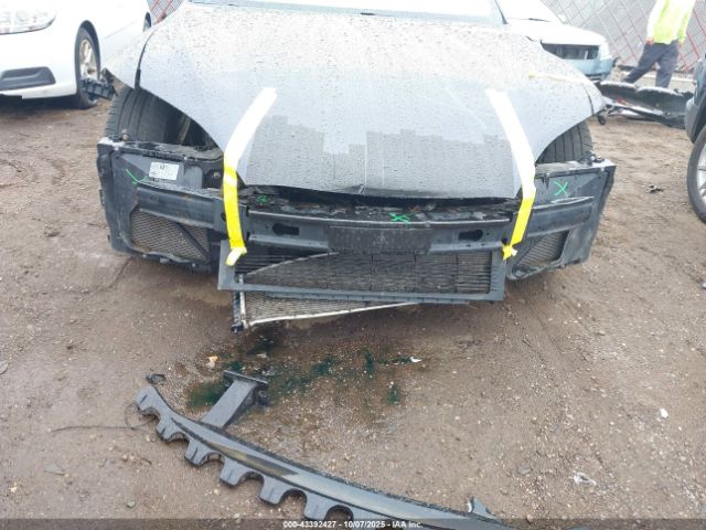 Tesla Model S Image 5