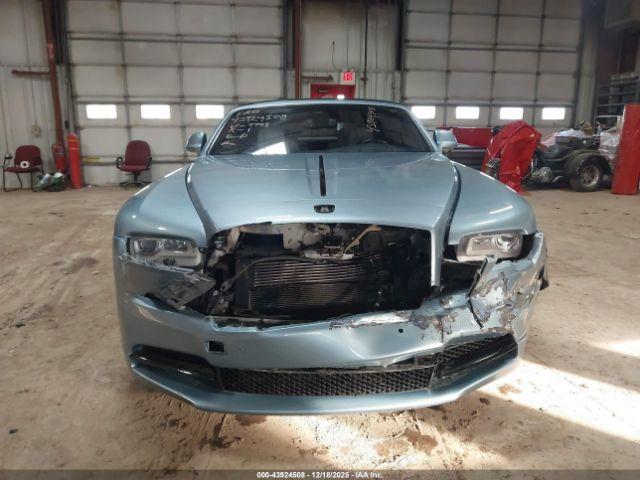 Rolls-Royce Dawn Image 5