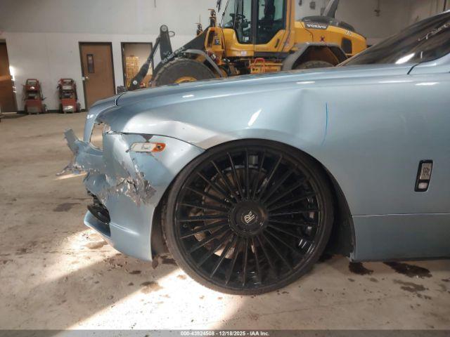 Rolls-Royce Dawn Image 20