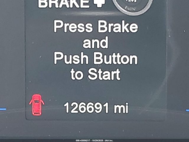 Chrysler Pacifica Touring Image 11