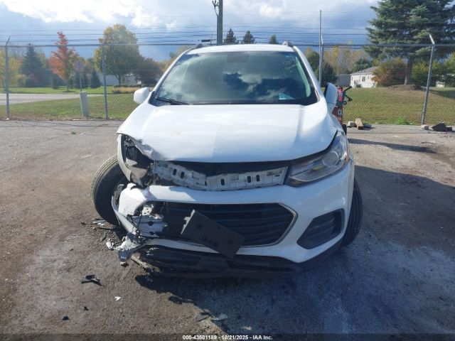 Chevrolet Trax Lt Image 2