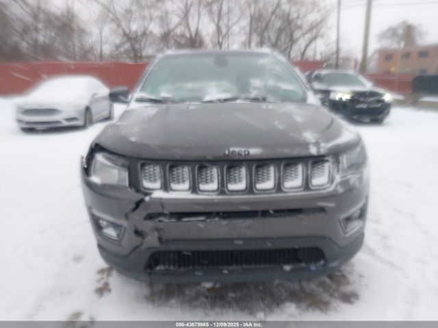 Jeep Compass Altitude 4x4 Image 10