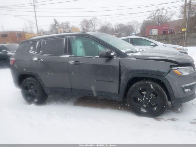 Jeep Compass Altitude 4x4 Image 11