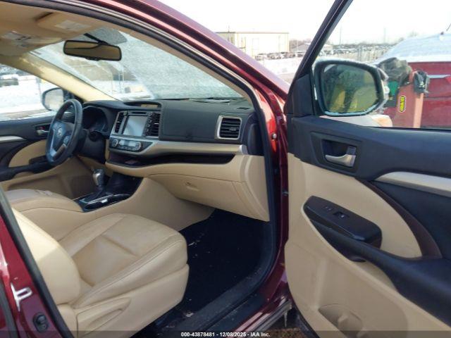 Toyota Highlander Xle V6 Image 3