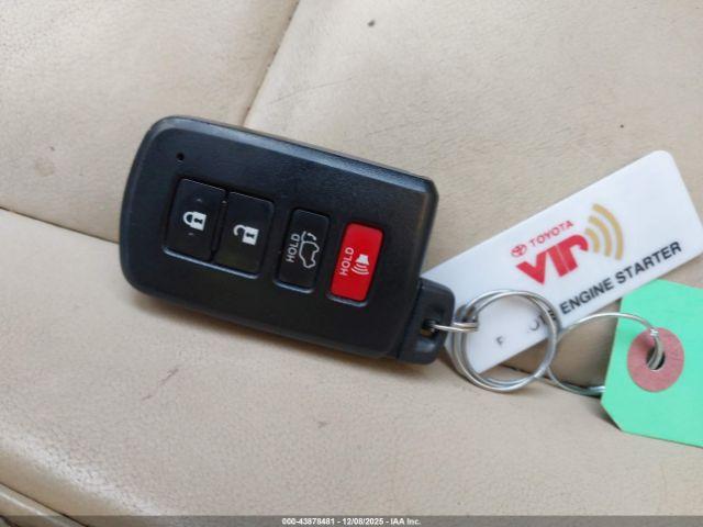 Toyota Highlander Xle V6 Image 9