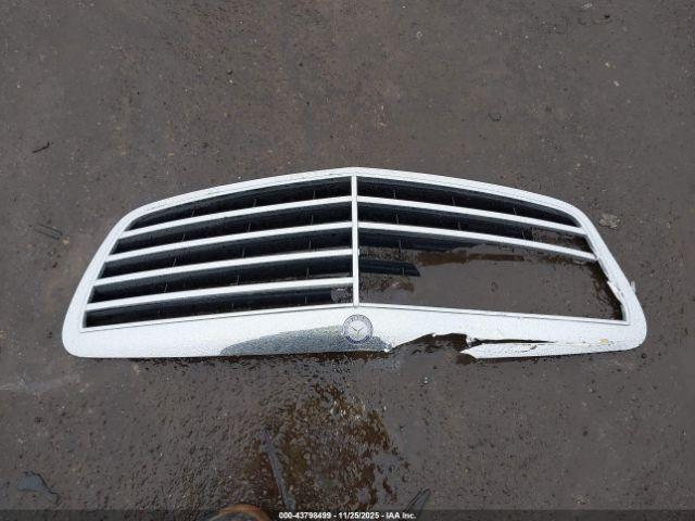 Mercedes-Benz S-Class 4matic Image 6