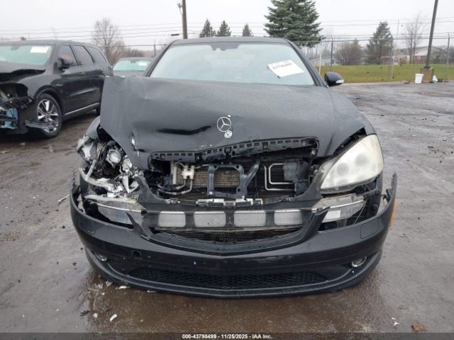 Mercedes-Benz S-Class 4matic Image 16