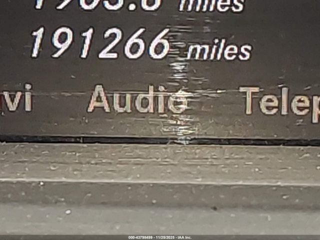 Mercedes-Benz S-Class 4matic Image 15